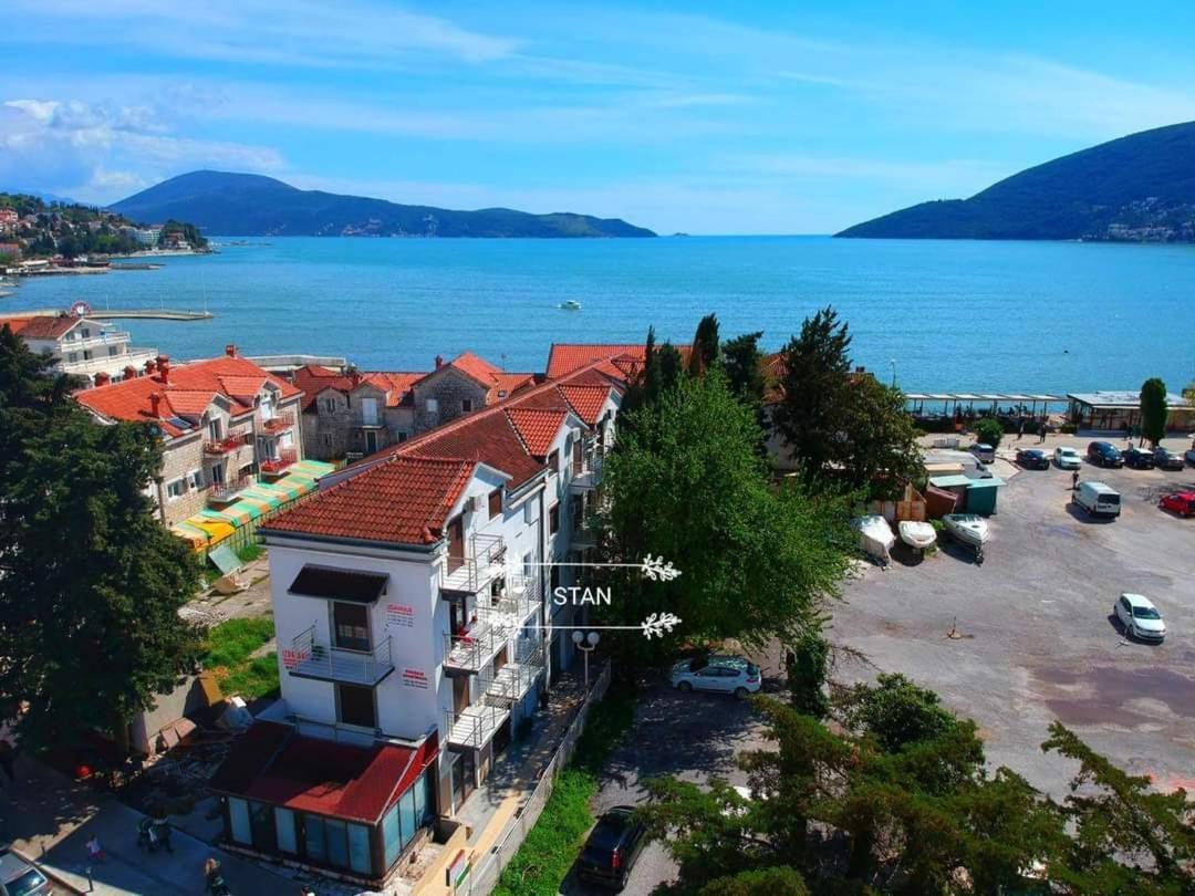 Apartmani Milena 헤르섹 외부 사진