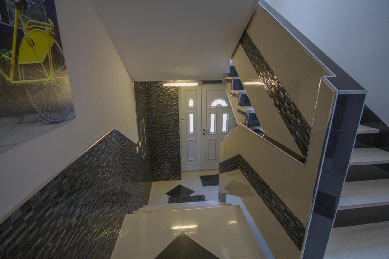 Apartmani Milena 헤르섹 외부 사진